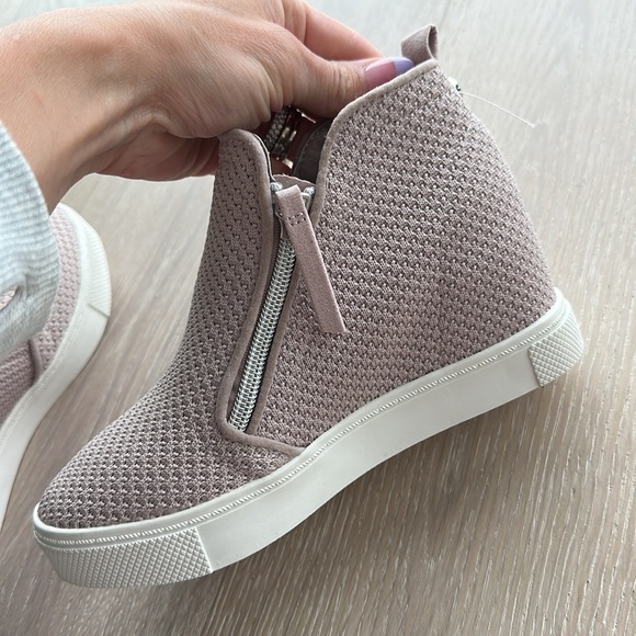 Steve Madden girls wedge sneakers - Picture 6 of 11